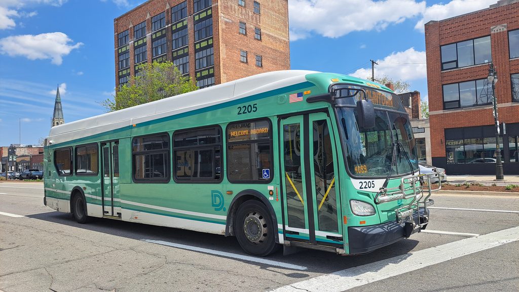 A DDOT bus on Gratiot Avenue near Eastern Market.